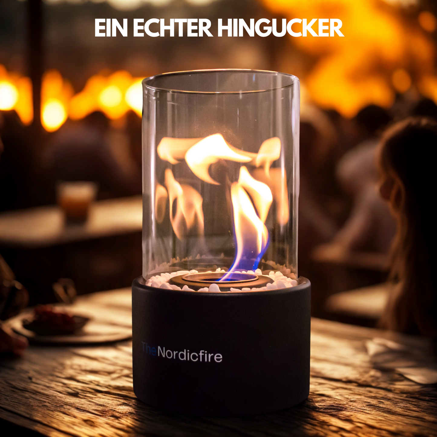 Tischkamin outdoor auf dem Gartentisch - skandinavisches Tischkamin Design mit Logo